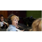 Aula de Teclado Musical Aula de Teclado Musical